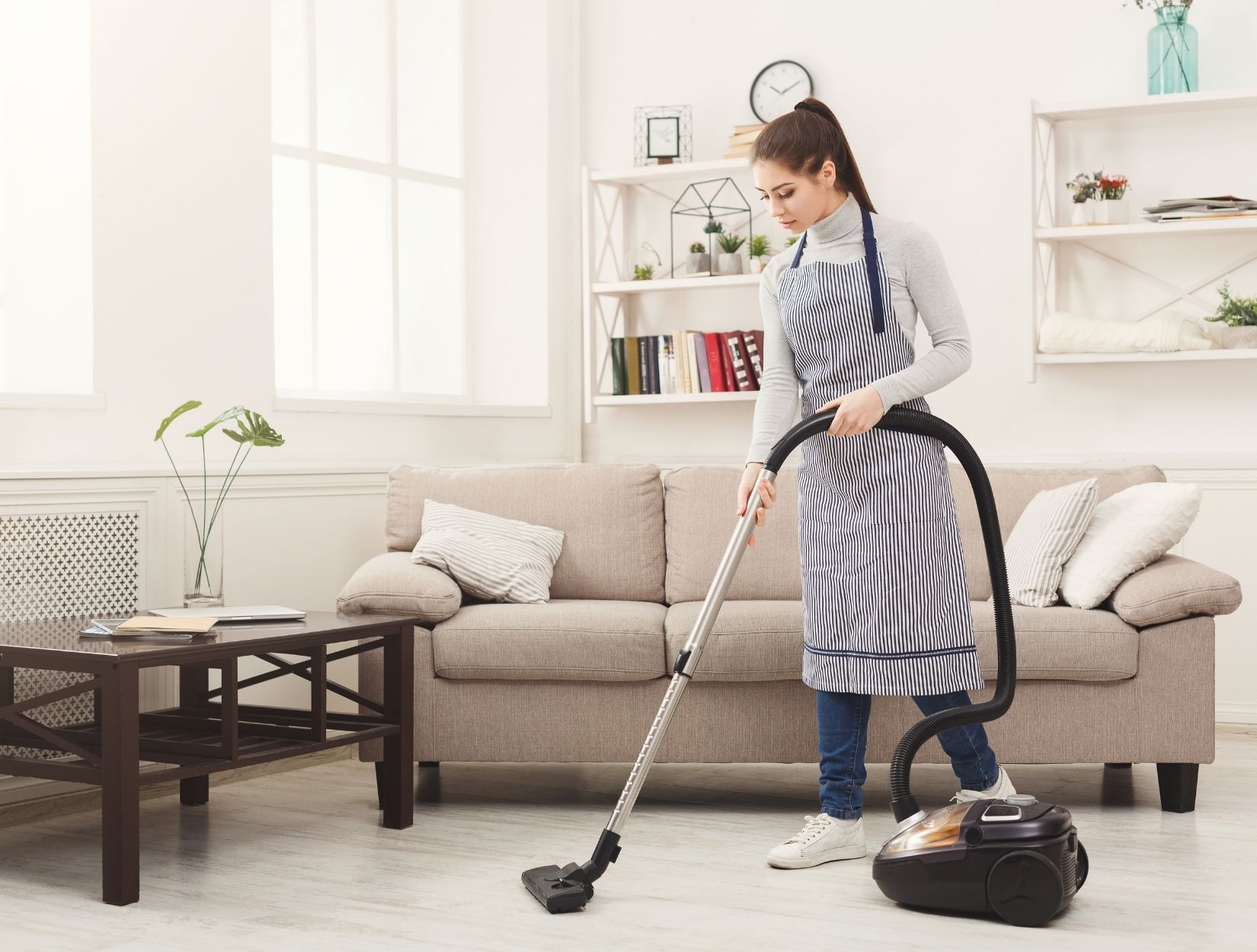 What is difference between maid service and deep cleaning