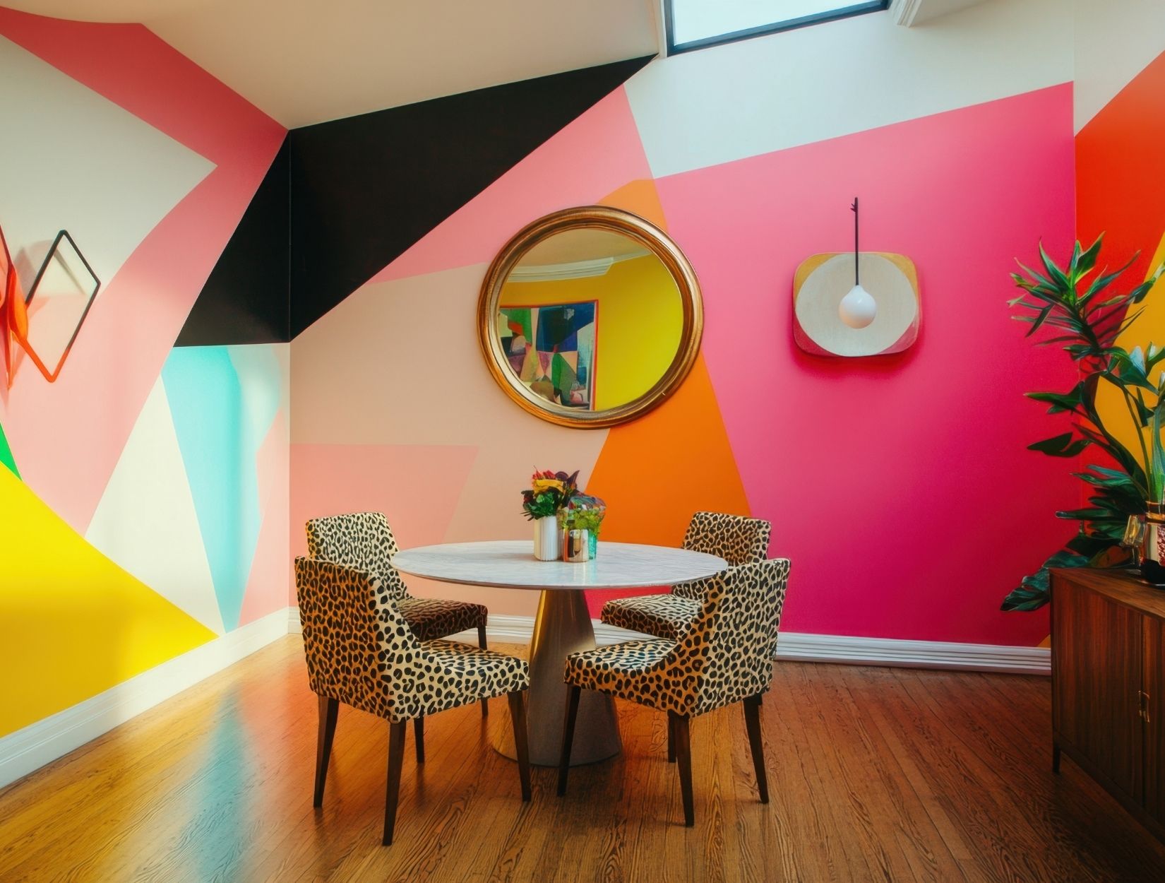 Do you clean entryways affected by Charlotte’s red clay soil?